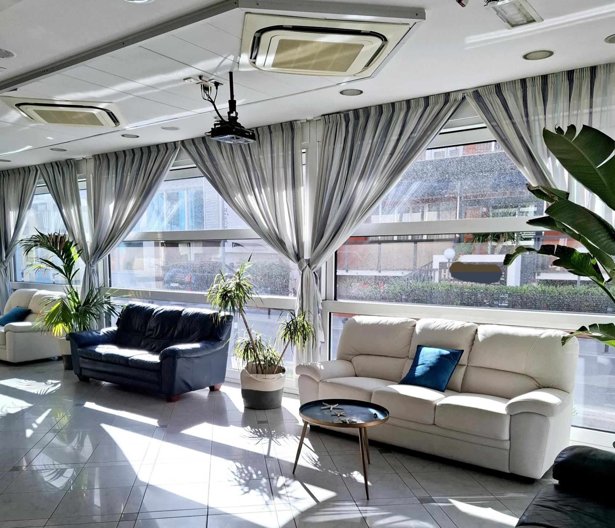 רימיני Hotel Brotas מראה חיצוני תמונה